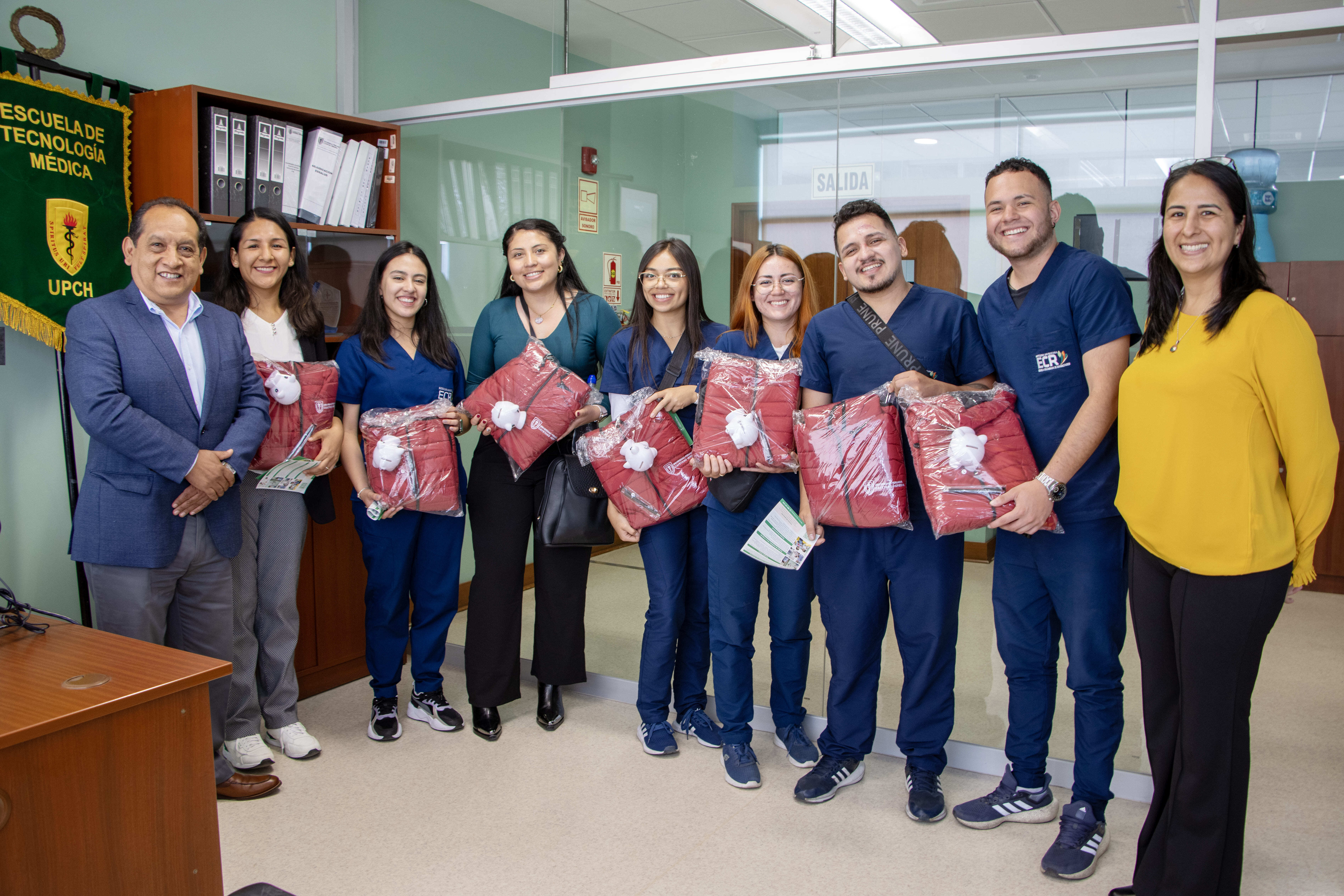 Estudiantes de la Escuela Colombiana de Rehabilitación visitan Cayetano en el marco de una misión académica internacional liderada por COLPERÚ