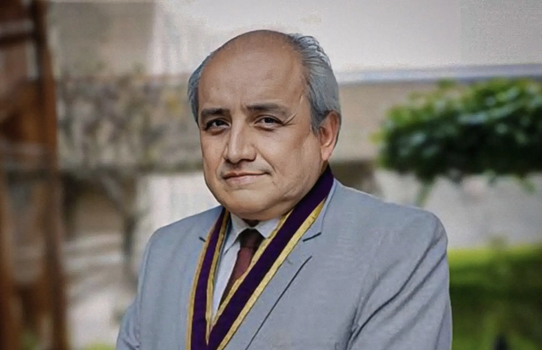 noti-050625-01-famed-dr-medina