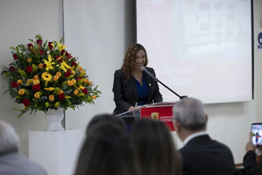 noti-201125-04-famed