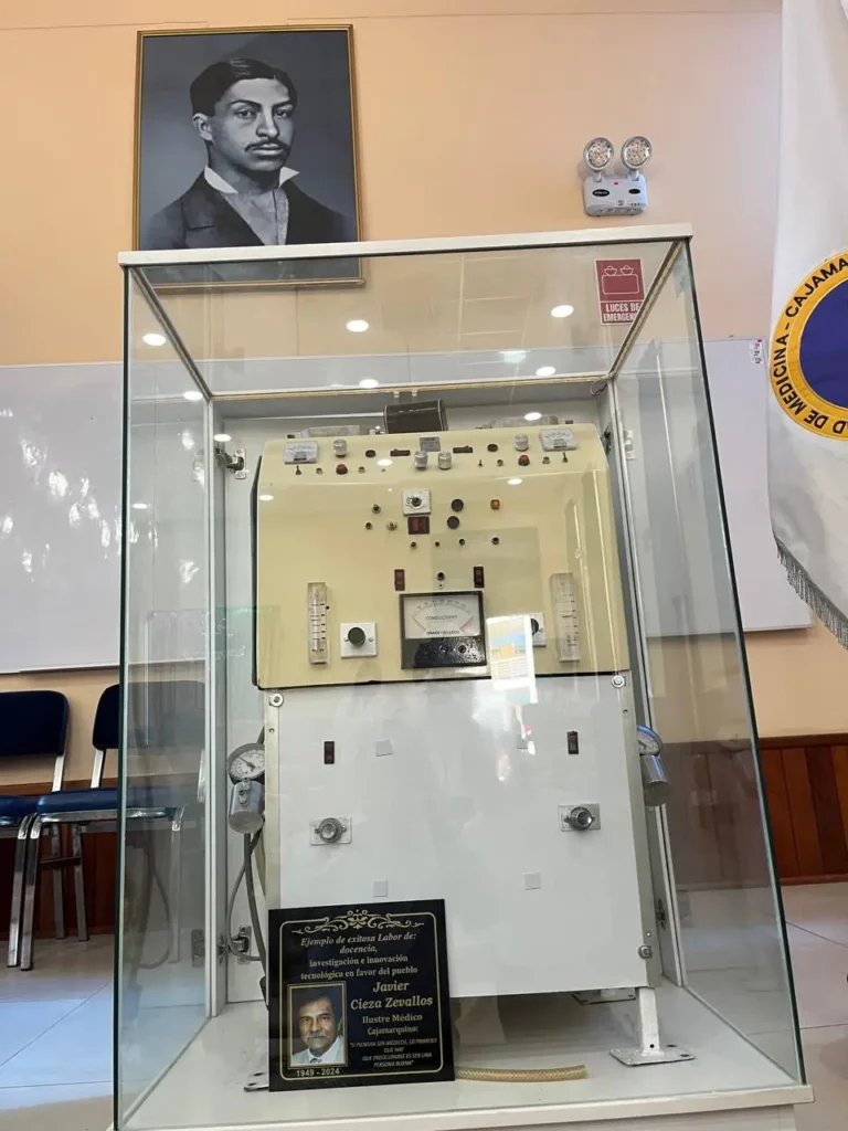 noti-121225-01-famed