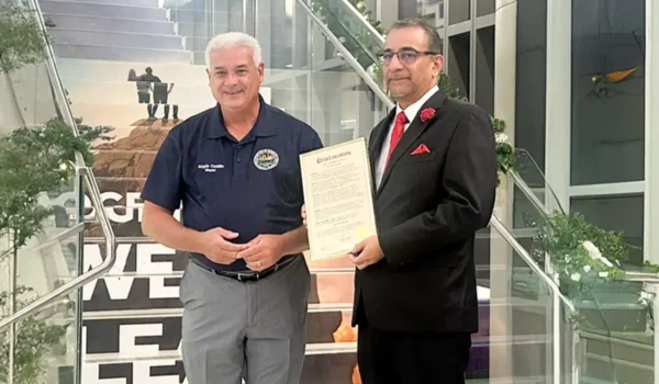 noti-151225-00-famed