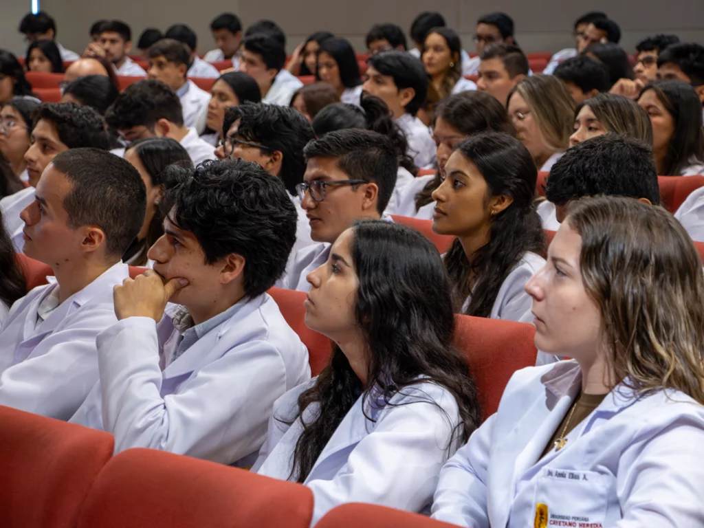 noti-220426-04-famed